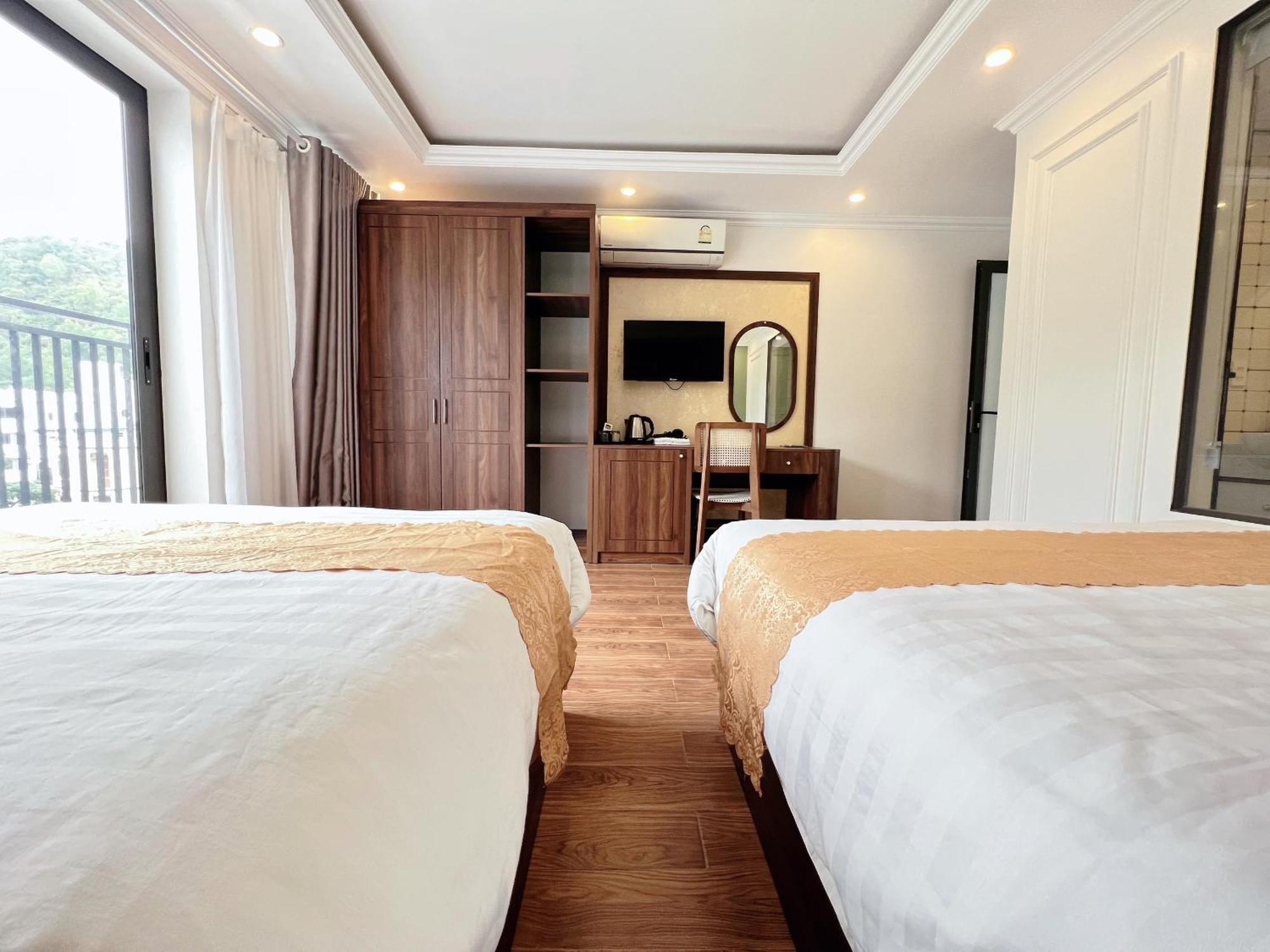 Cat Ba Glow Hotel Chan Chau Exterior photo