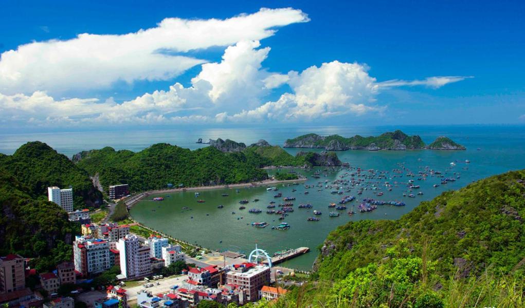 Cat Ba Glow Hotel Chan Chau Exterior photo