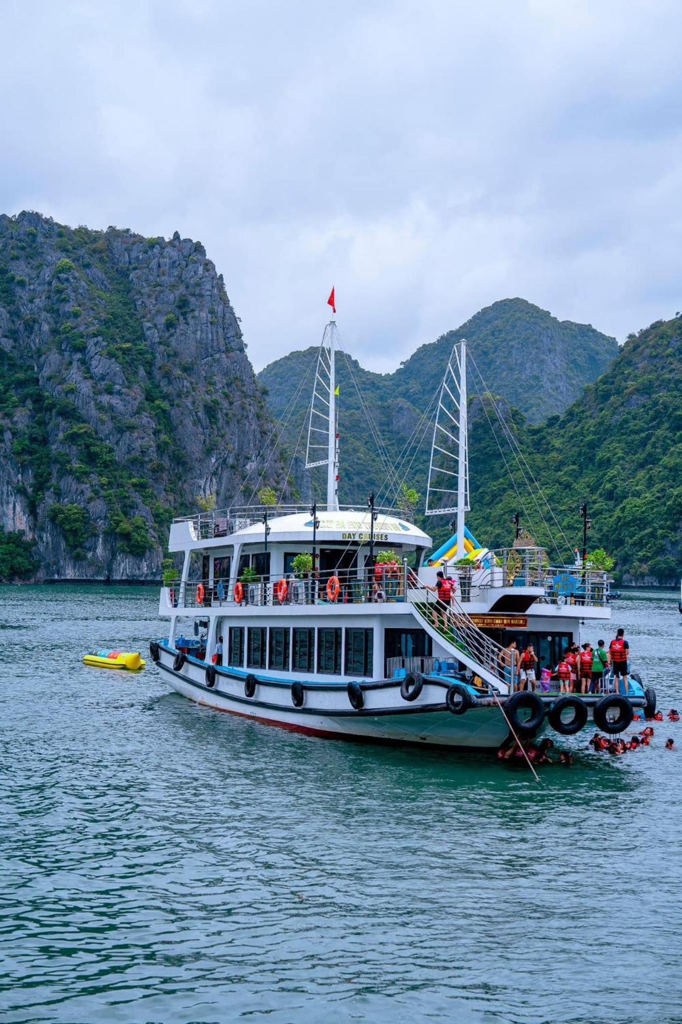 Cat Ba Glow Hotel Chan Chau Exterior photo